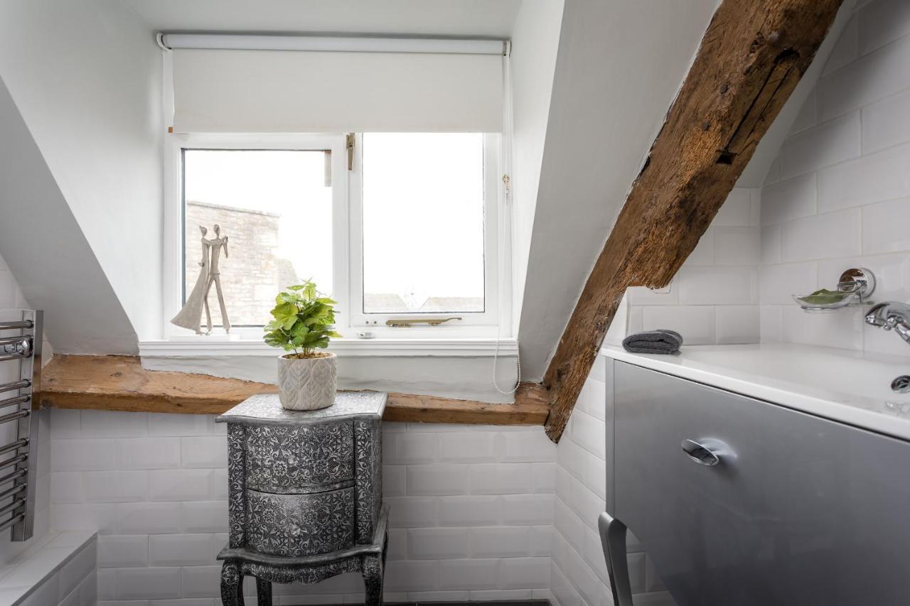 The Loft: Unique, Romantic, Grade II Listed, Dog Friendly Stow-on-the-Wold Kültér fotó